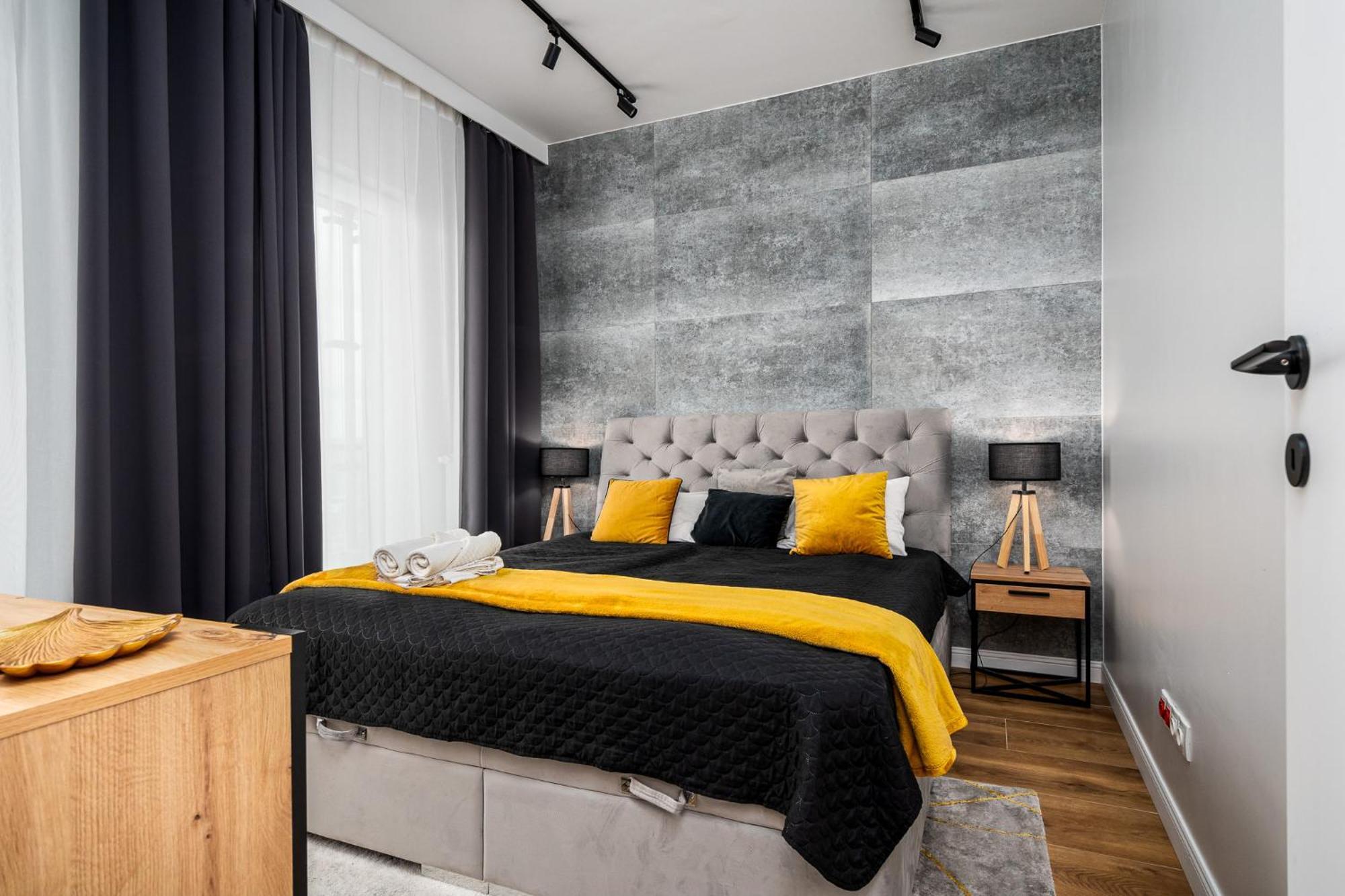 Wola Tower Deluxe Separate Bedroom With Free Garage - By Perfect Apart Varsovia Exterior foto