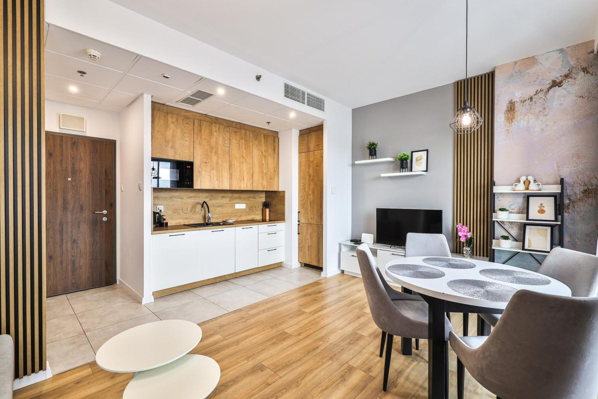 Wola Tower Deluxe Separate Bedroom With Free Garage - By Perfect Apart Varsovia Exterior foto